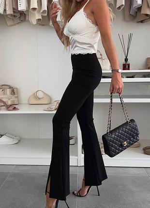 Базовые брюки штаны клеш с разрезами