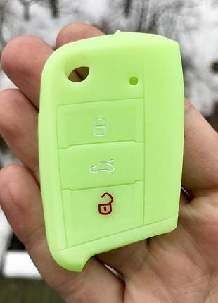 Силіконовий чохол для ключа volkswagen passat, golf, tiguan, touareg, polo, jetta, amarok, beetle, bora, saddy, passat
