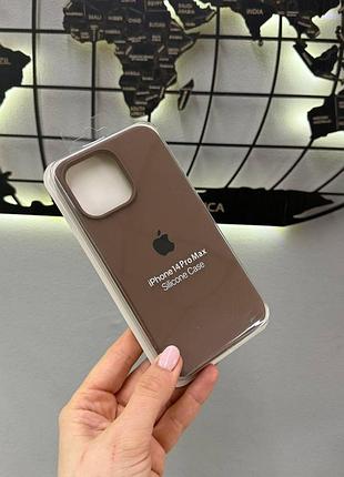 Silicone case чехол с микрофиброй для iphone 14 pro max, чехол-бампер для айфон 14 про макс (коричневый)
