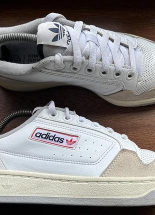 Кросівки шкіряні adidas