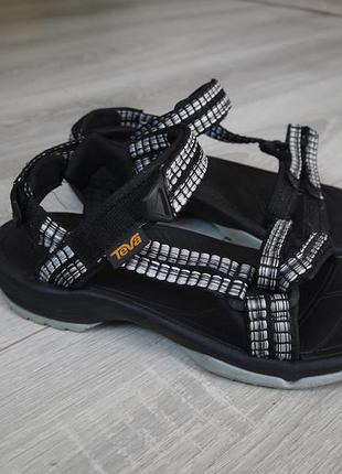 Сандалі teva босоніжки (38 р)