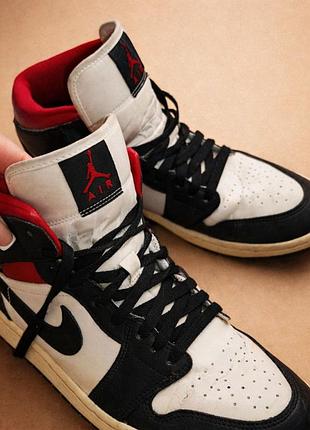 Air jordan 1 mid black/white/red | 43 | классика jordan мужские кроссовки