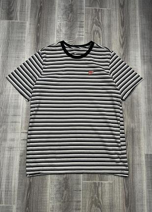Полосата футболка nike tee