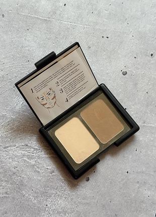 Палетка для контурингу обличчя з дзеркалом seventeen define and conquer contour kit