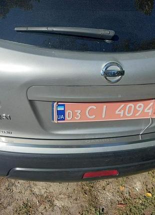 Накладка на задний бампер nissan qashqai 2007-2013 (с загибом)