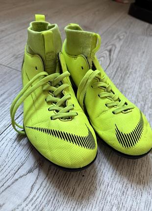 Бутси nike mercurial