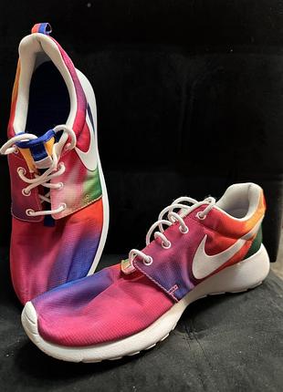 Жіночі кросівки nike roshe one