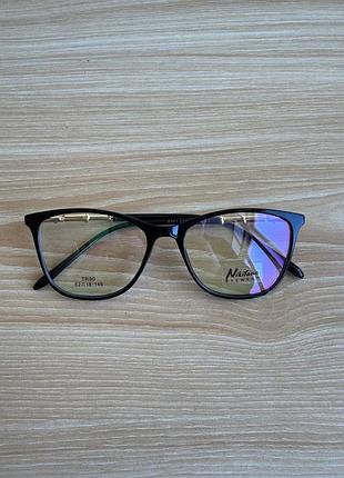 Жіноча оправа для окулярів nikitana eyewear e561  52-18-145 с1