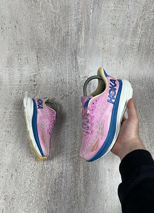Кросівки hoka clifton 9 38 розмір оригінал