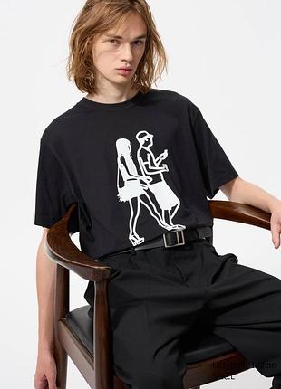 Футболка uniqlo чорна ut archive moma collection graphic t-shirt