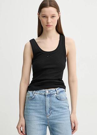 Женоча майка в рубчик calvin klein чорного кольору s
