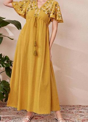 Плаття з вишивкою shein l