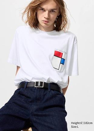 Футболка uniqlo біла ut archive moma collection graphic t-shirt