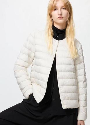 Куртка uniqlo біла pufftech compact jacket