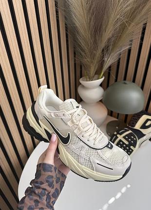 ▪️nike v2k run