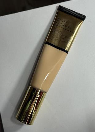 Estée lauder тональний