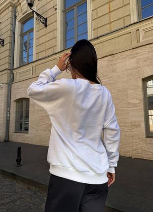 Оверсайз-свитшот 3