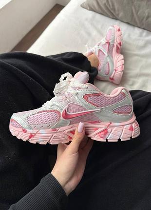 Кроссовки
nike v5 rnr pink