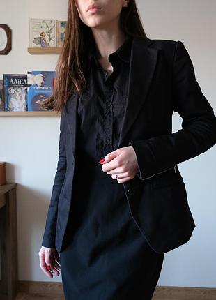 Дизайнерских приталенный жакет пиджак коллаборации uniqlo x carine roitfeld