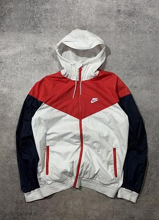 Nike вітровка