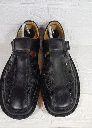 Туфли-сандалии летние от clarks 44p.