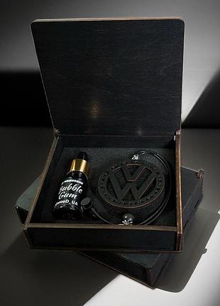 Ароматизатор в машину авто с логотипом volkswagen (фольцваген ) комплект из дерева armani «acqua di gio»