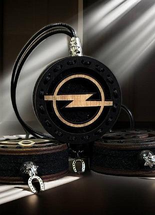 Деревяный ароматизатор с логотипом opel (опель) vanilla