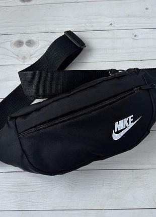 Поясная вместимая спортивная сумка, бананка черного цвета nike