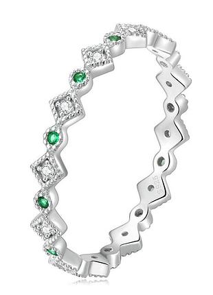 Серебряное кольцо с кубическим цирконием