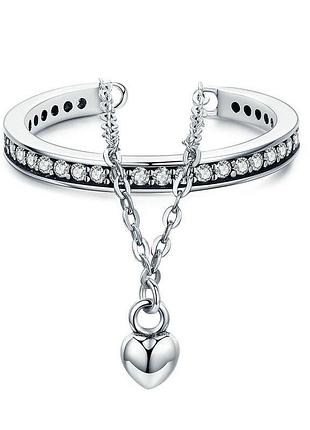 Серебряное кольцо с кубическим цирконием