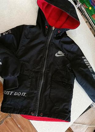 Курточка двухсторонняя nike для ребенка