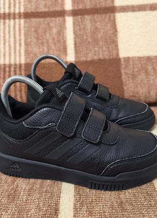 Детские кроссовки adidas