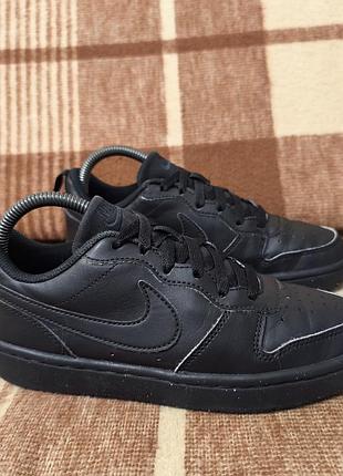 Женские кроссовки nike