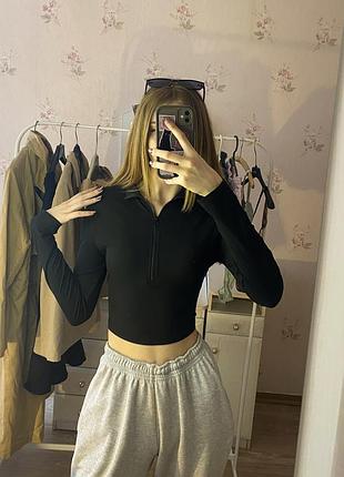 Чорна кофтинка/ топ shein на замочку