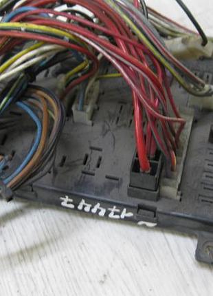 Блок предохранителей mercedes mb100 (1988-1996) 6315401373