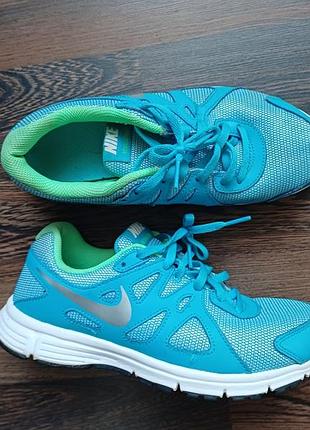Nike женские кроссовки
