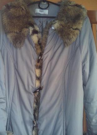 Классическое пальто с мехом3 фото