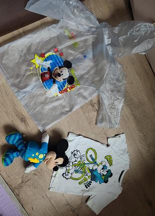 Дождевик,футболка, игрушка разговаривает fisher price