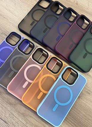 Полупрозрачный матовый чехол с магнитным креплением magsafe для iphone 16 pro max