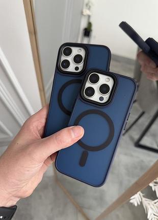 Полупрозрачный матовый чехол с магнитным креплением magsafe для iphone 16 pro max - deep blue
