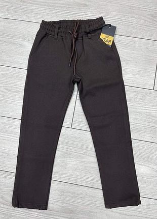 Брюки на резинці