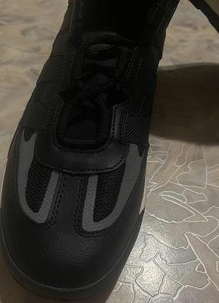Кроссовки adidas 4