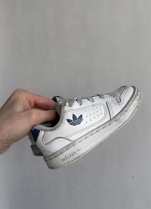 Adidas кросівки дитячі 25,5