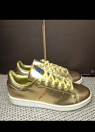 Топовые кожаные кроссовки adidas stan smith j "gold metallic"