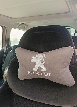 Подушка кісточка для машини в ассортименте 15*20 см. peugeot