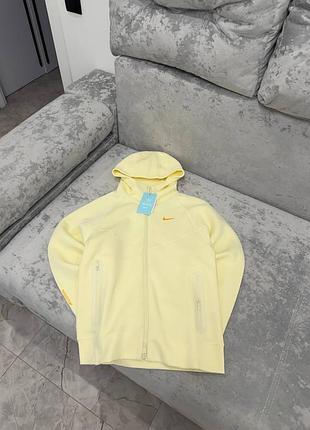 Зіпка від бренду nike thech fleece nocta