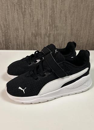 Кросівки puma