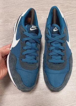 Жіночі кросівки nike
