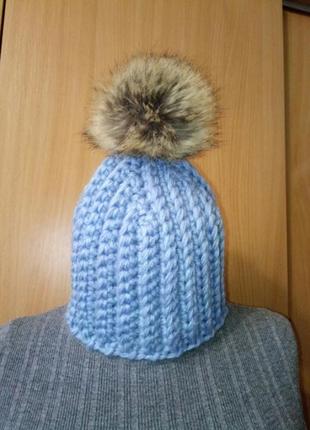Шапка тепла з помпоном