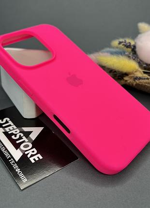 Чохол для iphone 16 pro max silicone case з мікрофіброю закритим низом силіконовий протиударний 15. фуксия (barbie pink)